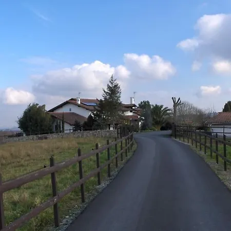 Maison Barbarenekoborda Villefranque Buitenkant foto